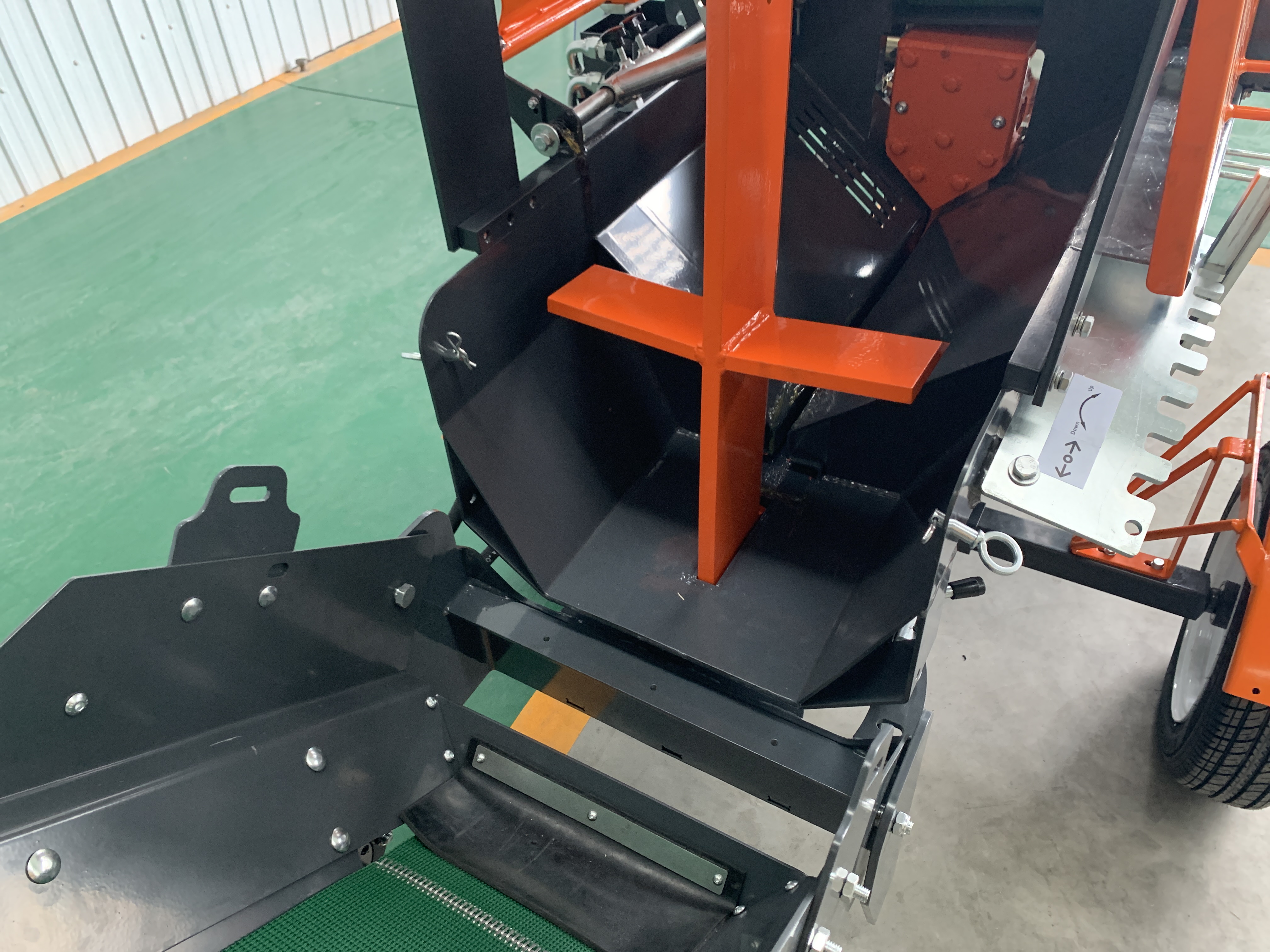 20ton Hot Sale Wood Processor  - Gardening Tools Video のレビューと価格